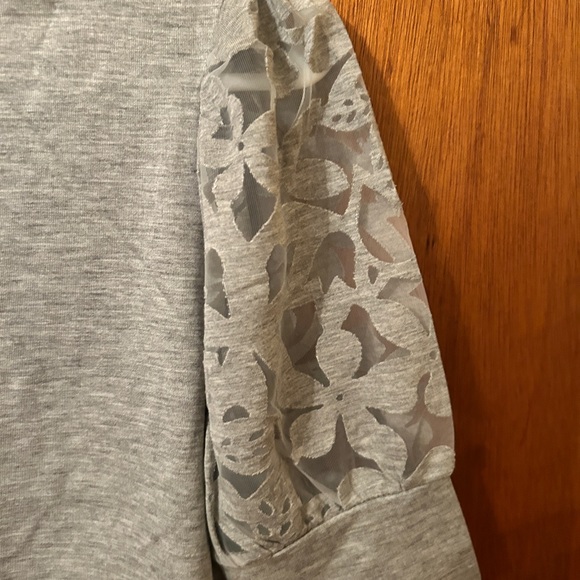 Suzy Shier top - Picture 3 of 5